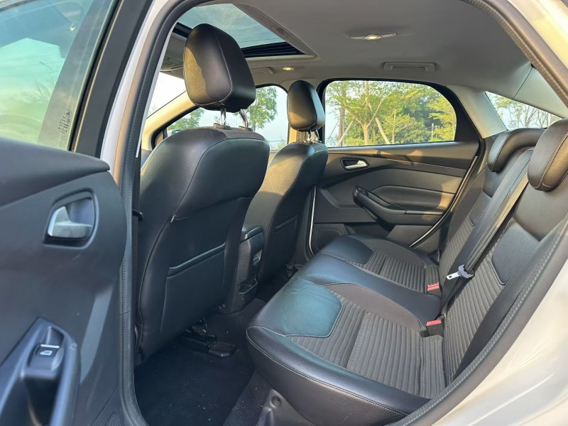 汕头16年福特福克斯6