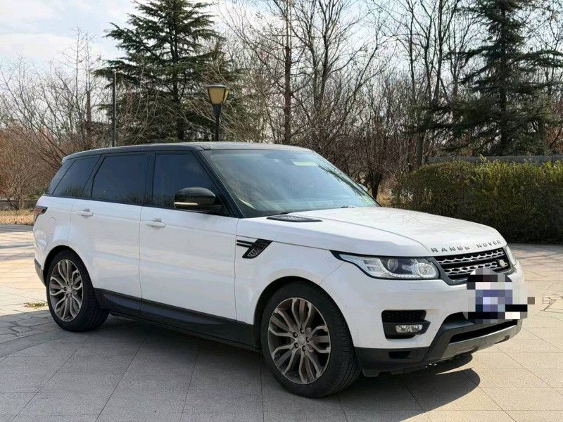 青岛15年路虎揽胜运动2