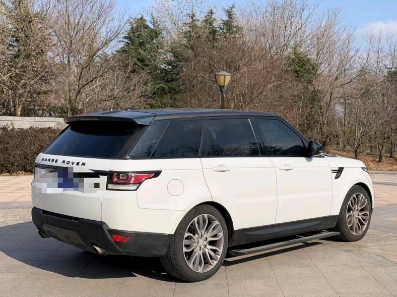 青岛15年路虎揽胜运动7