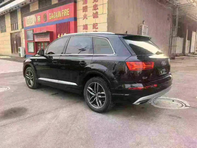 襄阳17年奥迪Q73