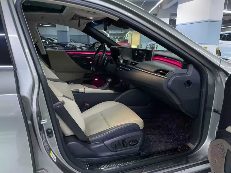 深圳18年雷克萨斯ES7