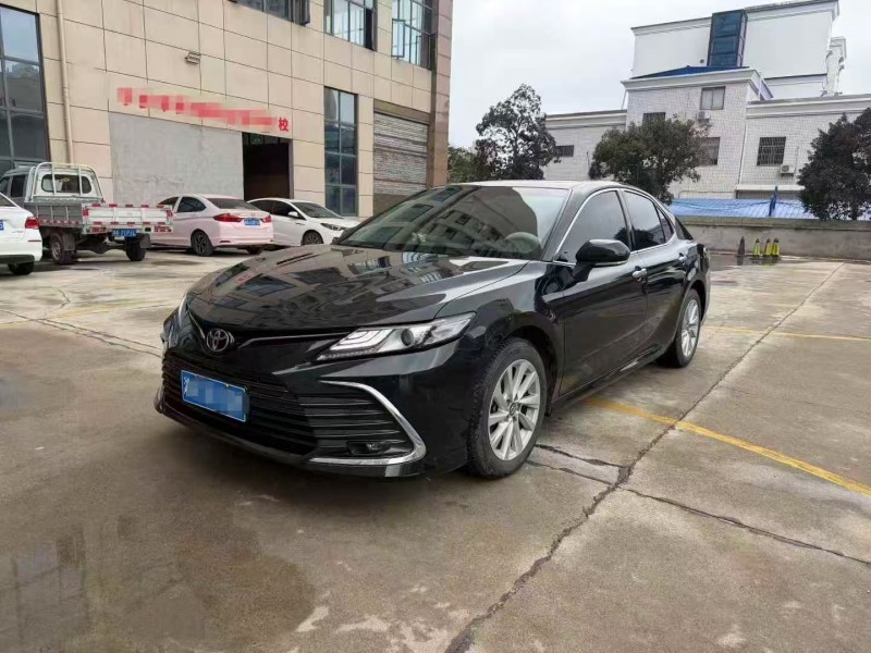 菏泽22年丰田凯美瑞3