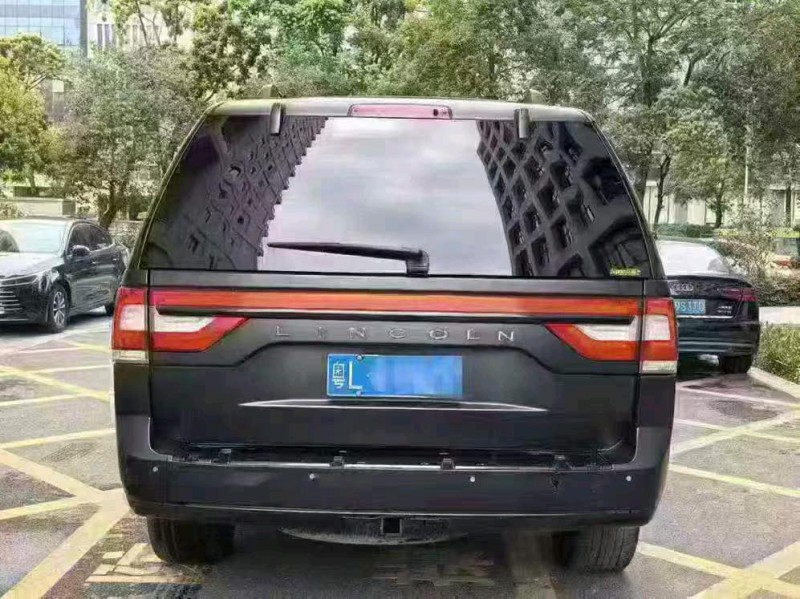 深圳16年林肯领航员9