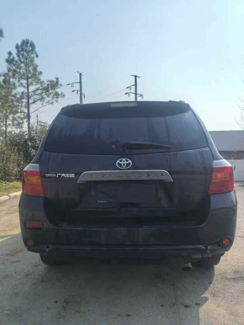 十堰12年丰田汉兰达9