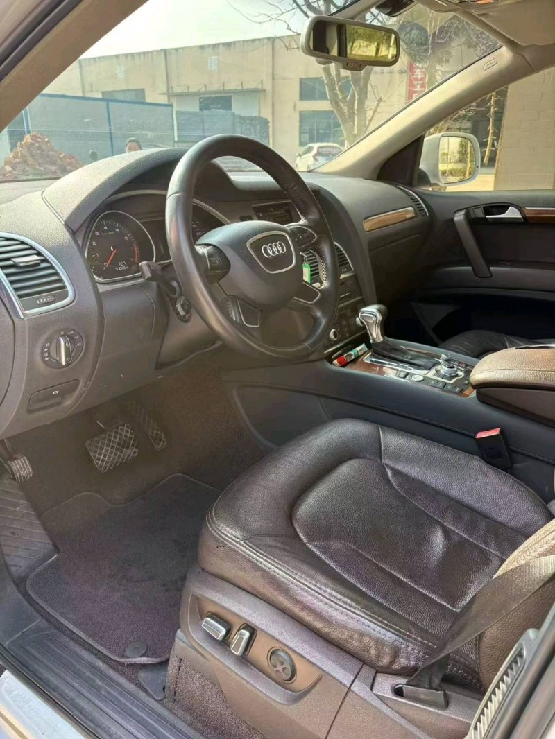 襄阳13年奥迪Q74