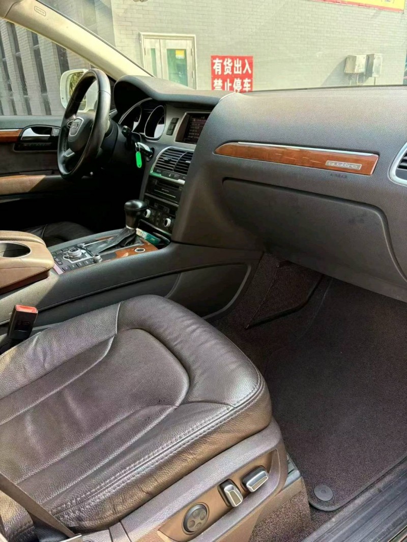 襄阳13年奥迪Q78