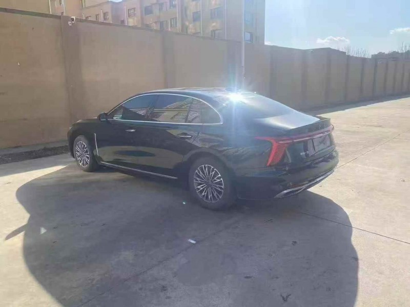 徐州25年红旗H57