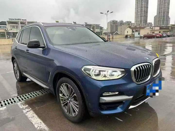 张家界19年宝马X32