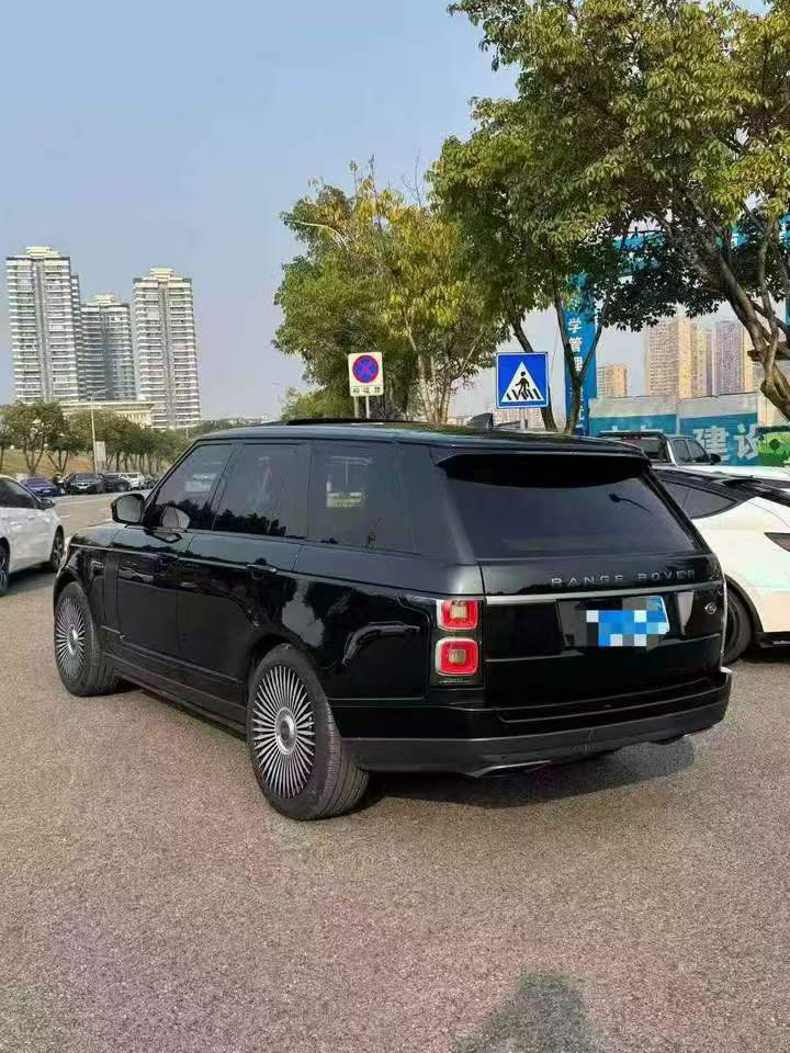 重庆19年路虎揽胜行政8