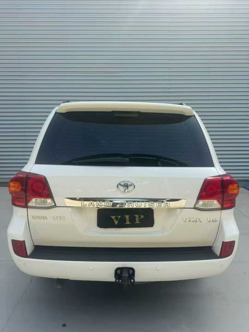 德州19年丰田兰德酷路泽4