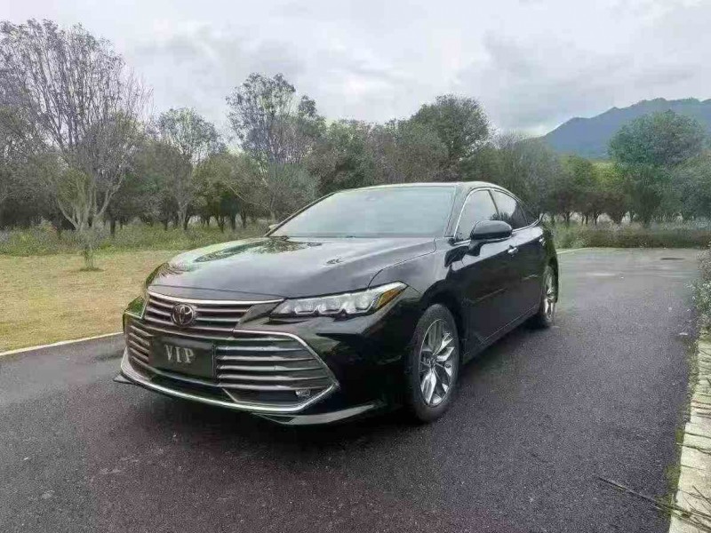 贵港22年丰田亚洲龙3