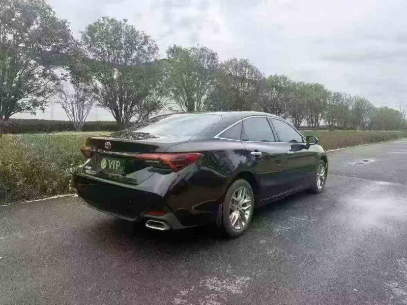 贵港22年丰田亚洲龙7