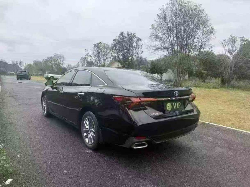 贵港22年丰田亚洲龙8