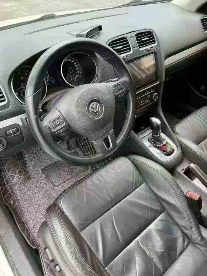 钦州14年大众高尔夫5