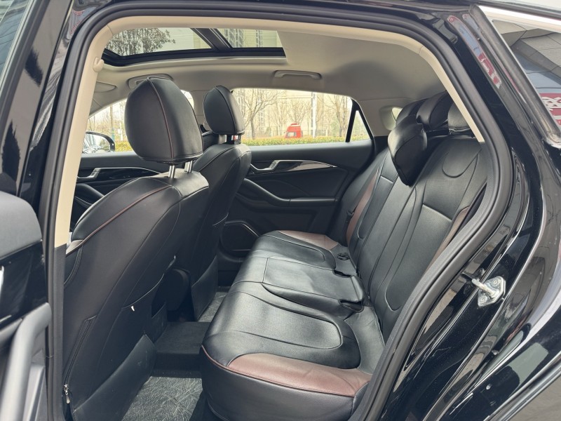 济宁24年奔腾B707