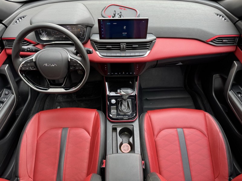 济宁22年东风奕炫4