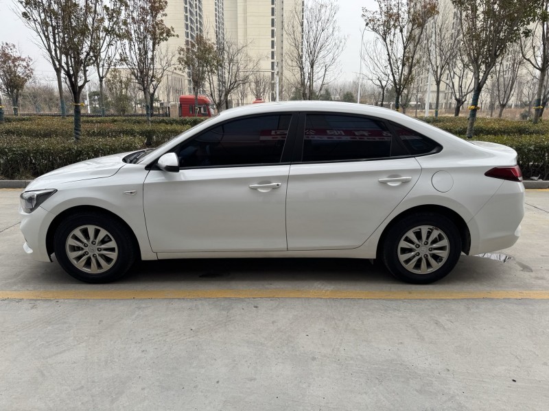 济宁18年现代悦动7