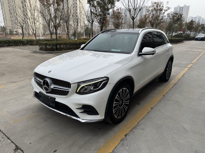 济宁19年奔驰GLC2