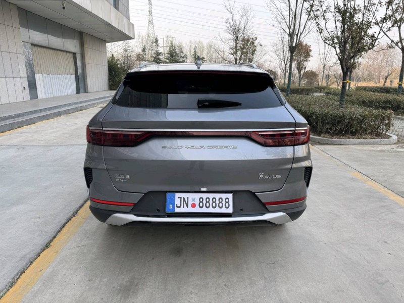 济宁23年比亚迪宋9