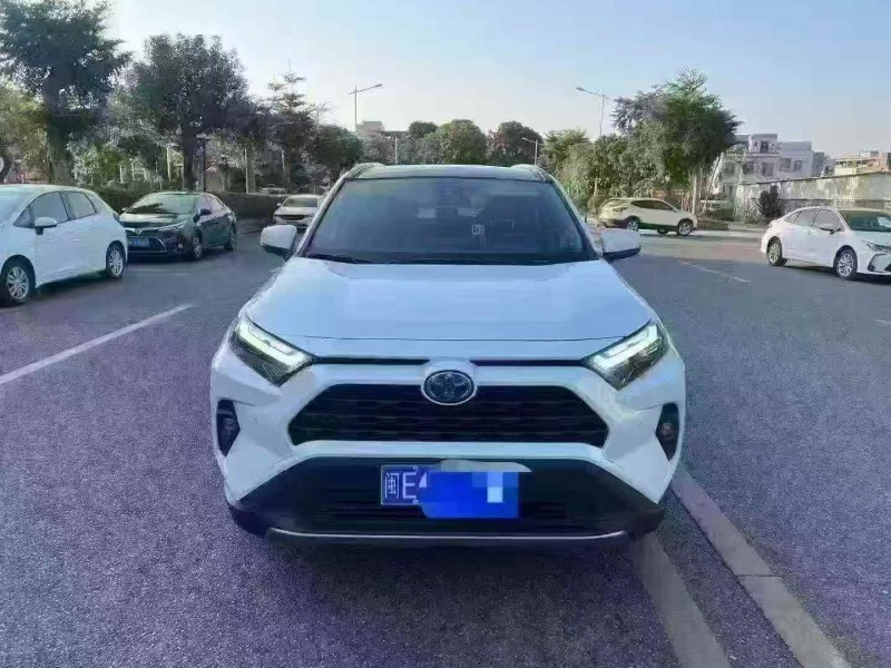 南平24年丰田RAV4荣放1