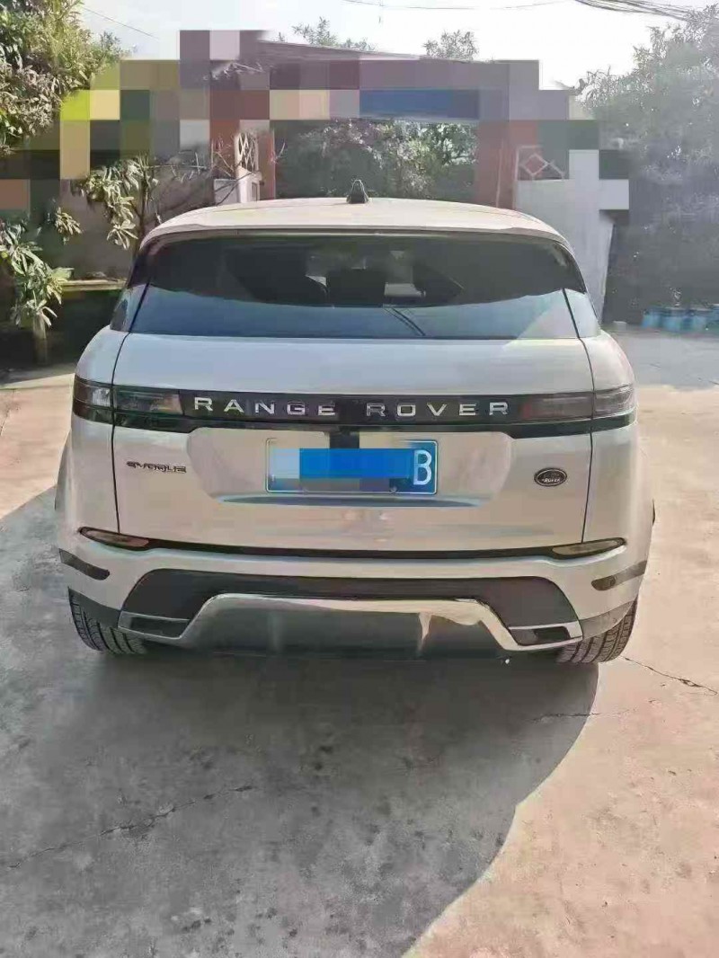 吉安25年路虎极光8