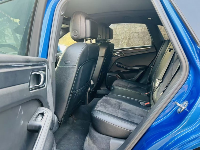 烟台15年保时捷Macan4