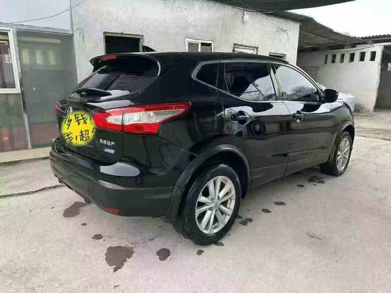 贵港16年日产逍客7