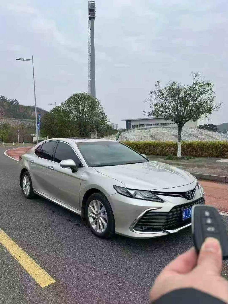 贵港24年丰田凯美瑞2