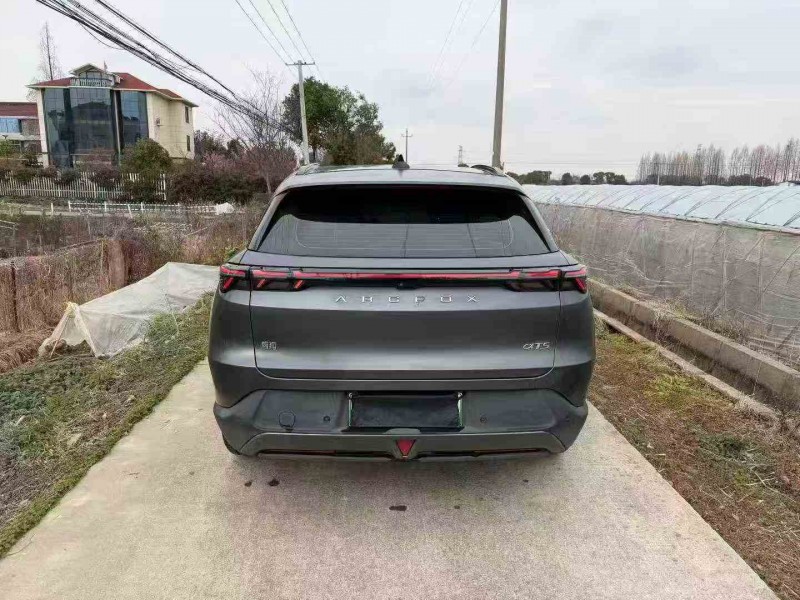 衢州25年极狐汽车阿尔法9