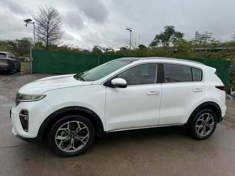 防城港21年起亚KX57