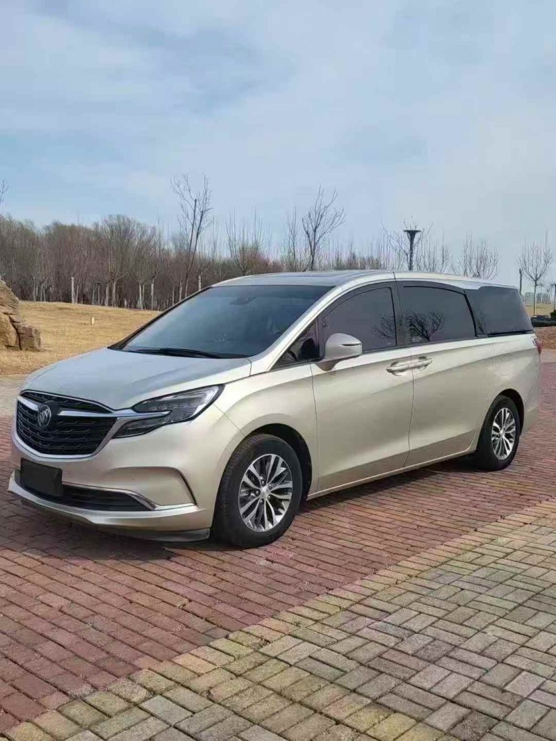 枣庄21年别克GL82