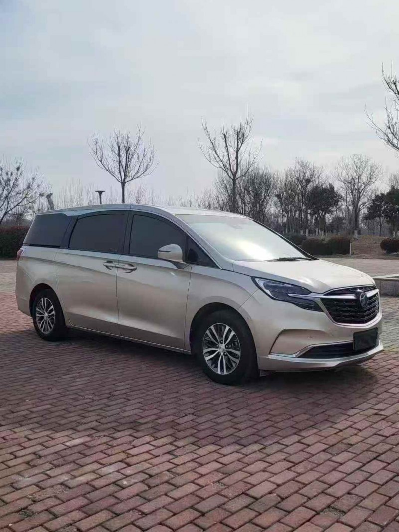 枣庄21年别克GL83