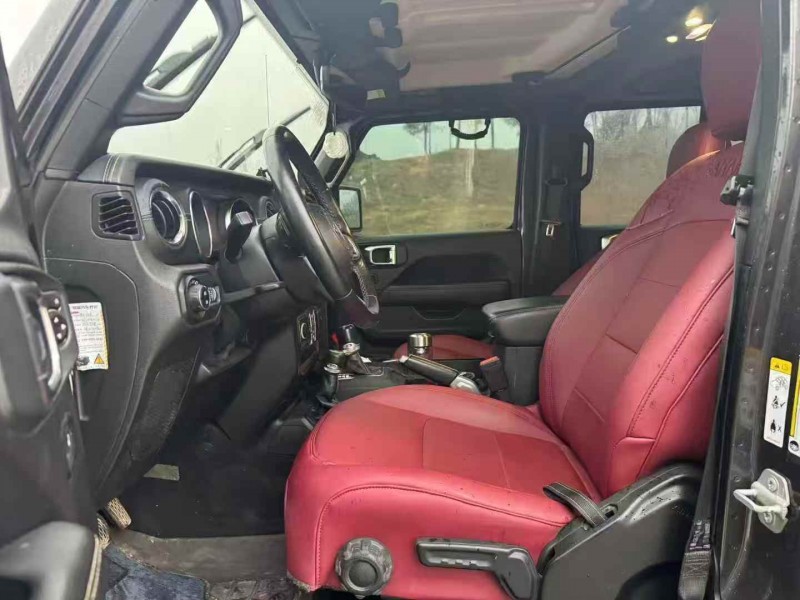 常德20年Jeep牧马人5