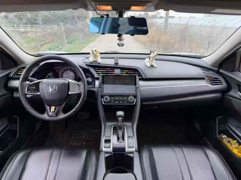 舟山18年本田思域4