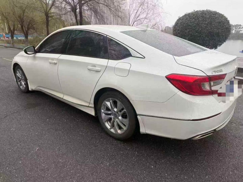 吉安19年本田雅阁4