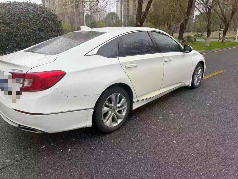 吉安19年本田雅阁7