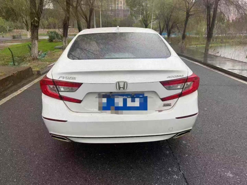 吉安19年本田雅阁8