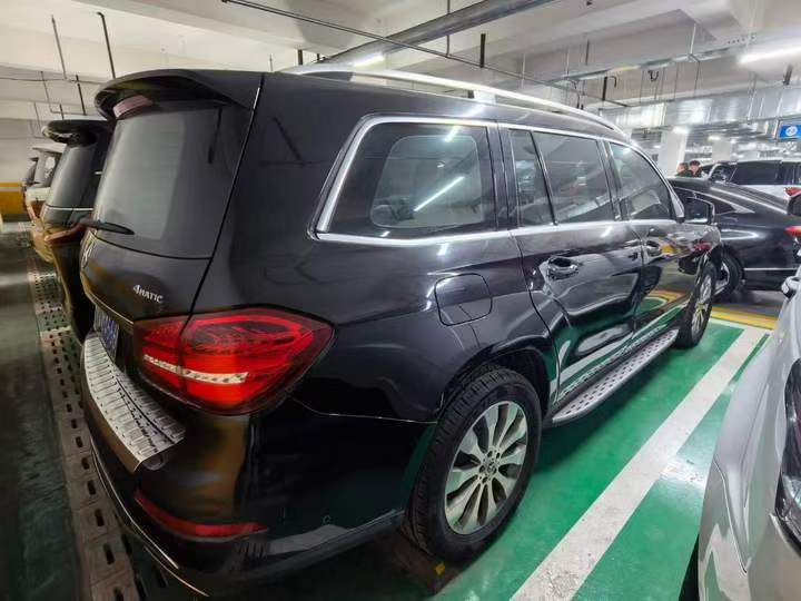 潍坊17年奔驰GLS4
