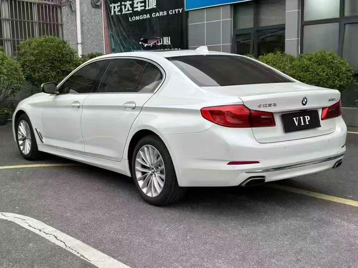 岳阳19年宝马5系7