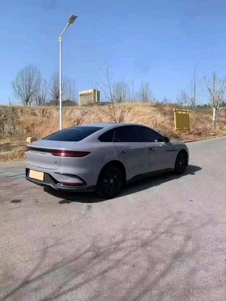 张家口25年比亚迪汉8