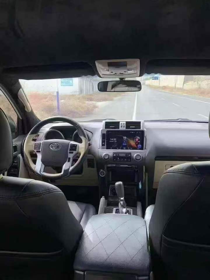 承德18年丰田普拉多5