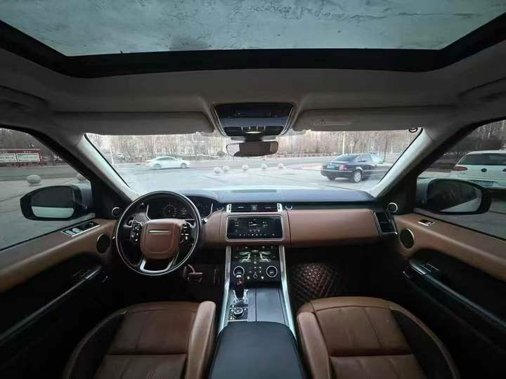 邯鄲18年路虎攬勝運動6