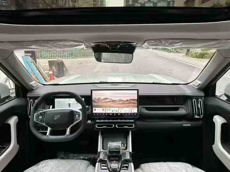 德阳25年奇瑞捷途4