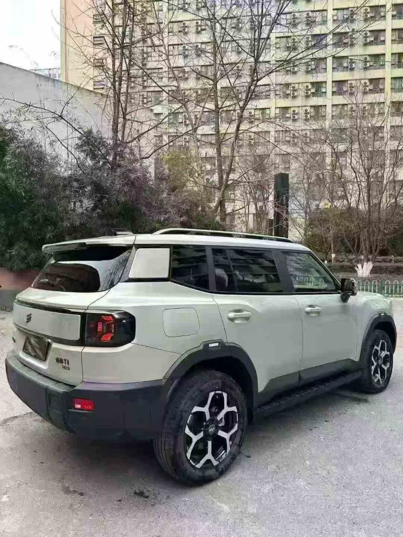 德阳25年奇瑞捷途7