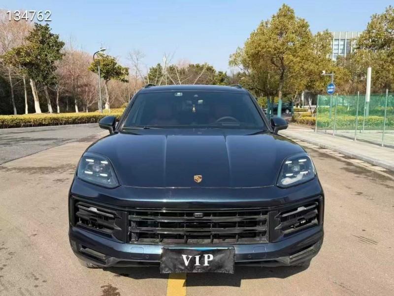 淮安24年保时捷卡宴1