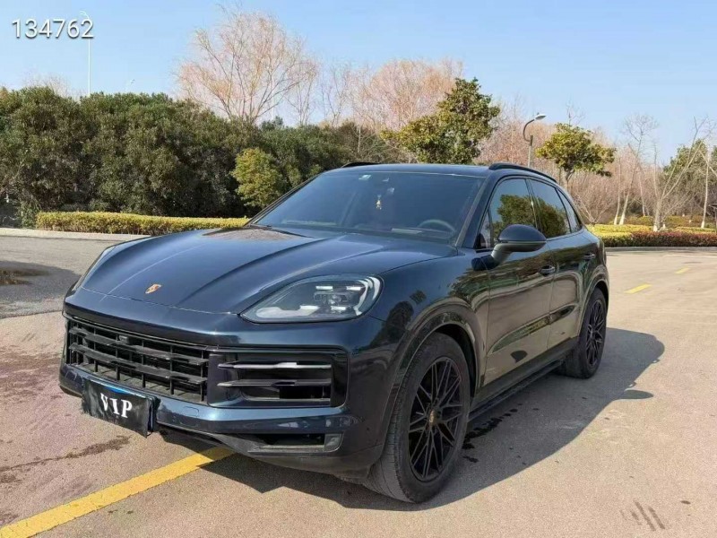 淮安24年保时捷卡宴2