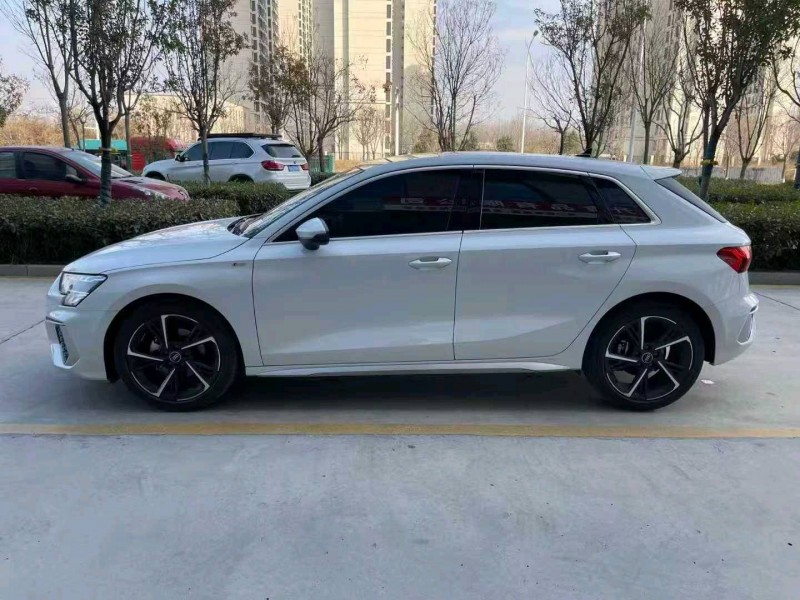 济宁23年奥迪A36