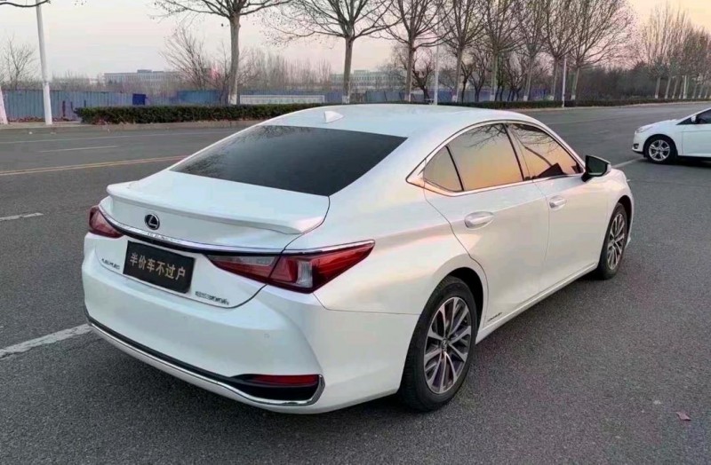青岛22年雷克萨斯ES5