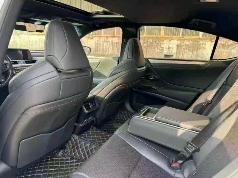 菏泽21年雷克萨斯ES4