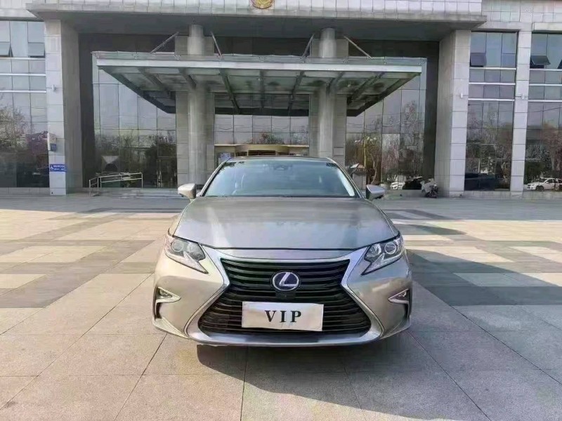 枣庄18年雷克萨斯ES1